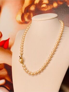 TALBOTS Champagne Glass Faux Pearl Beaded Necklace Gold Tone Pearl Clasp 18”
